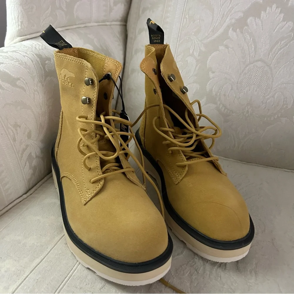 Sorel hi line lace combat boots super soft waterproof suede lightweight size 6.5
